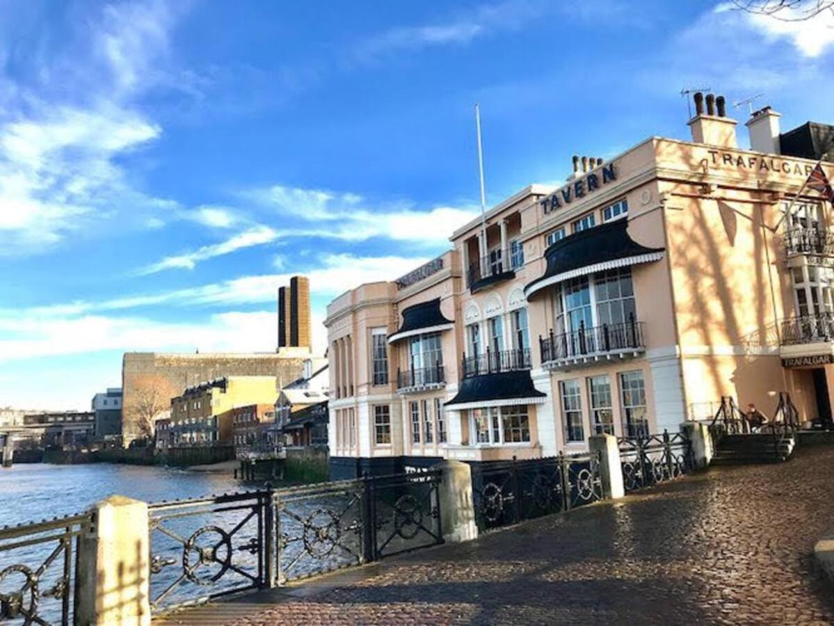 Appartamento Elegant & Spacious Parkside 2-bedroom 2-bathroom Flat In Period Building On Blackheath Common - Private Entrance, Great Greenwich Location, Easy For O2 Arena And City! Londra