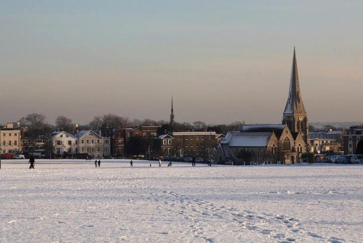 Elegant & Spacious Parkside 2-bedroom 2-bathroom Flat In Period Building On Blackheath Common - Private Entrance, Great Greenwich Location, Easy For O2 Arena And City! Appartamento Londra