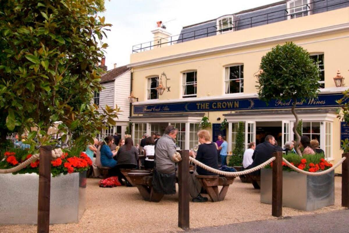 Elegant & Spacious Parkside 2-bedroom 2-bathroom Flat In Period Building On Blackheath Common - Private Entrance, Great Greenwich Location, Easy For O2 Arena And City! Appartamento *