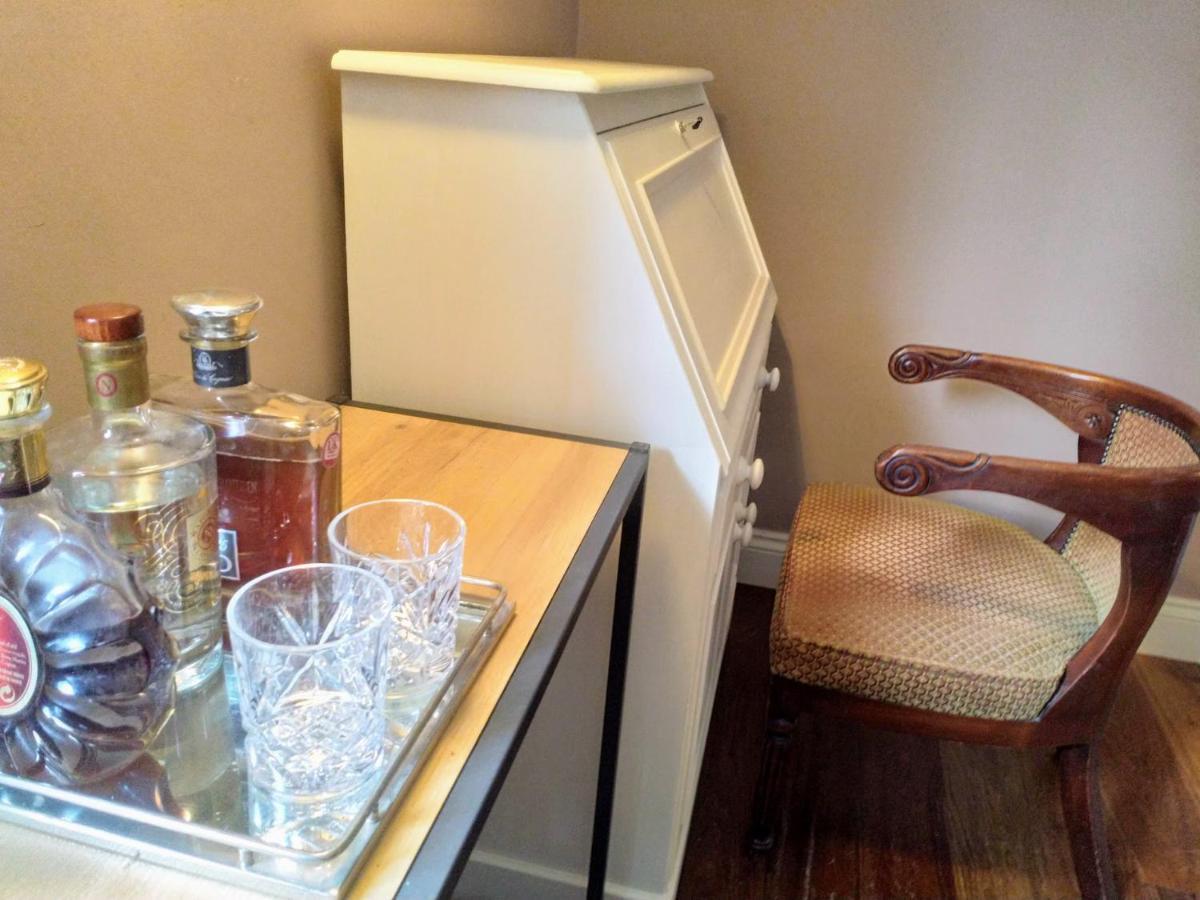Appartamento Elegant & Spacious Parkside 2-bedroom 2-bathroom Flat In Period Building On Blackheath Common - Private Entrance, Great Greenwich Location, Easy For O2 Arena And City! Londra