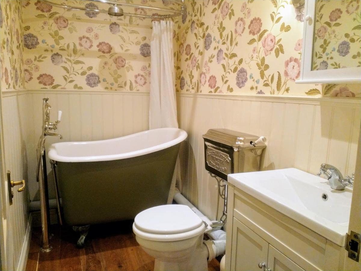Appartamento Elegant & Spacious Parkside 2-bedroom 2-bathroom Flat In Period Building On Blackheath Common - Private Entrance, Great Greenwich Location, Easy For O2 Arena And City!