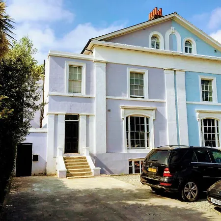 Elegant Parkside Flat: Blackheath Common Period Building London Exterior photo